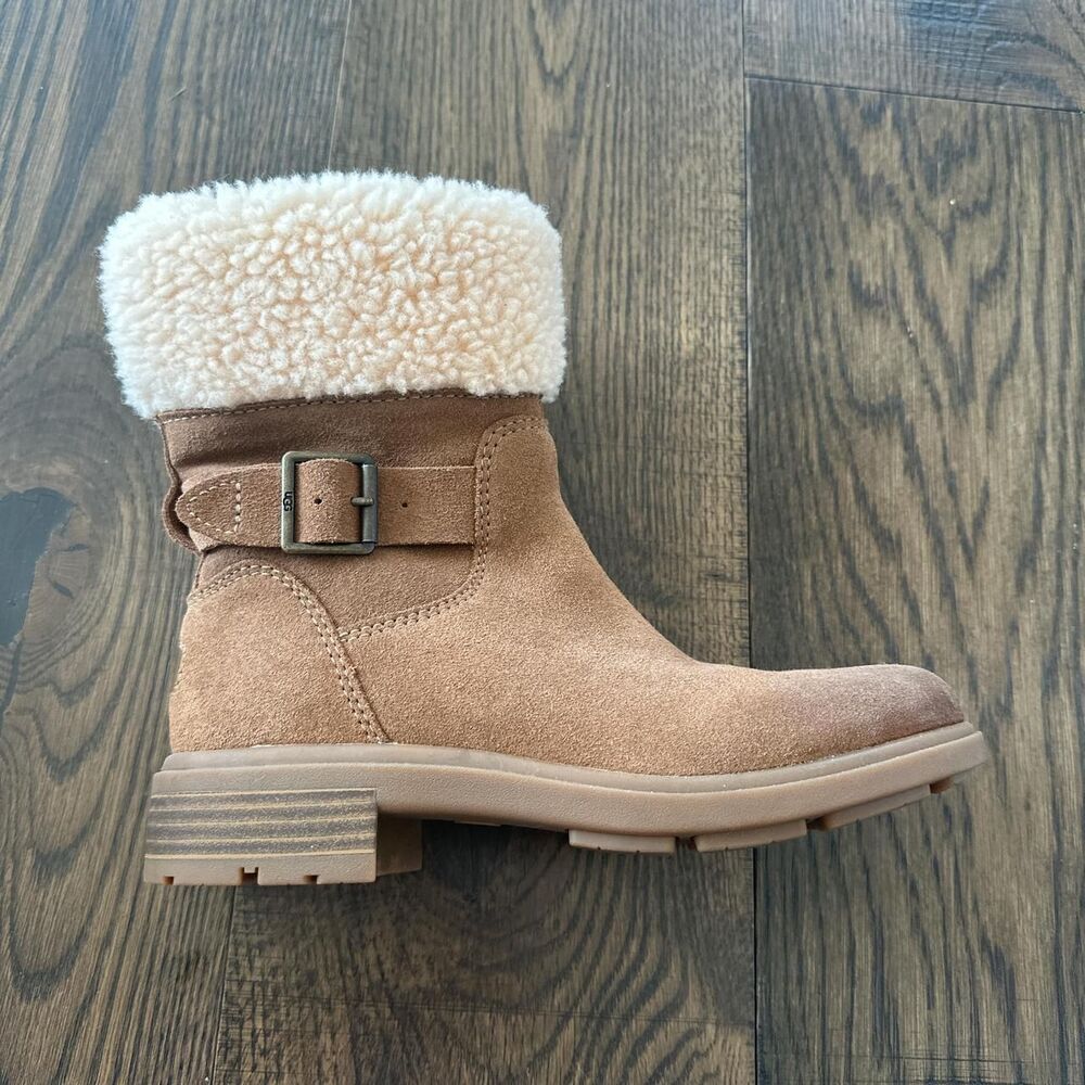Ugg Women's Tan and Brown Boots